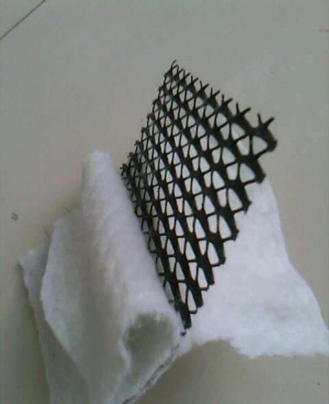 三維立體復(fù)合排水網(wǎng)施工便捷造價(jià)低